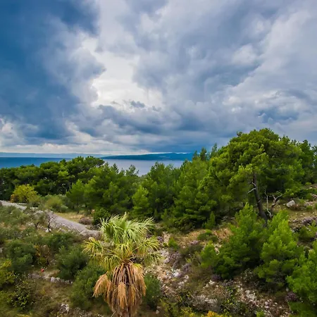 Nina A3 * Baška Voda