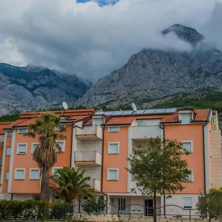 Nina A3 Apartment Baska Voda